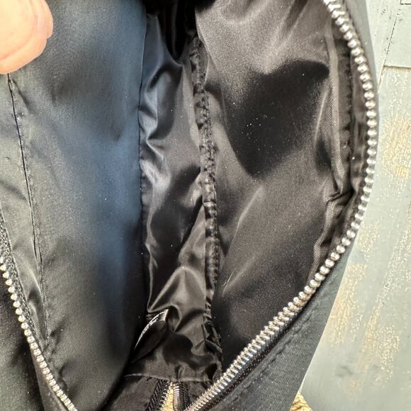 Givenchy Parfums Zip Around Buckle Travel Toiletry Bag Black - Picture 11 of 12